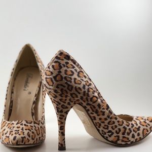 Breckells Leopard Print Pump